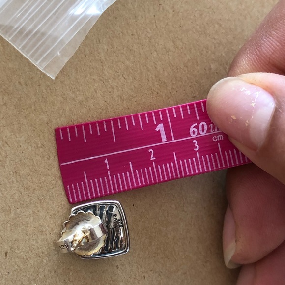 LAGOS SQUARE SILVER STUDS - Picture 8 of 9